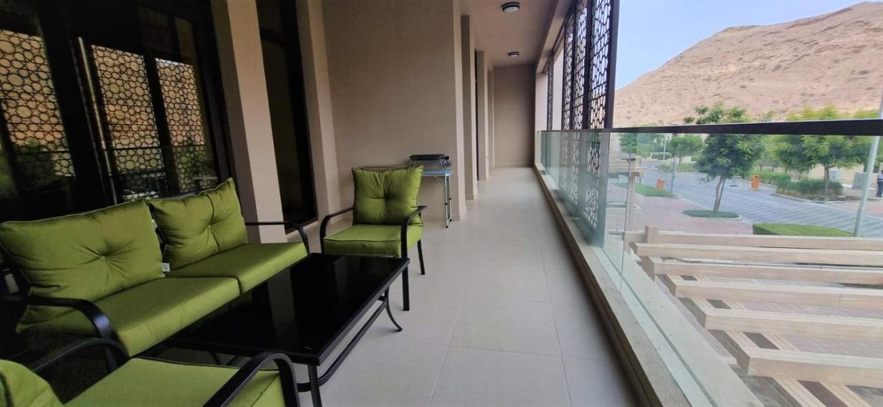 One 2Bhk Elegant Apartment In Muscat Bay 03 מראה חיצוני תמונה