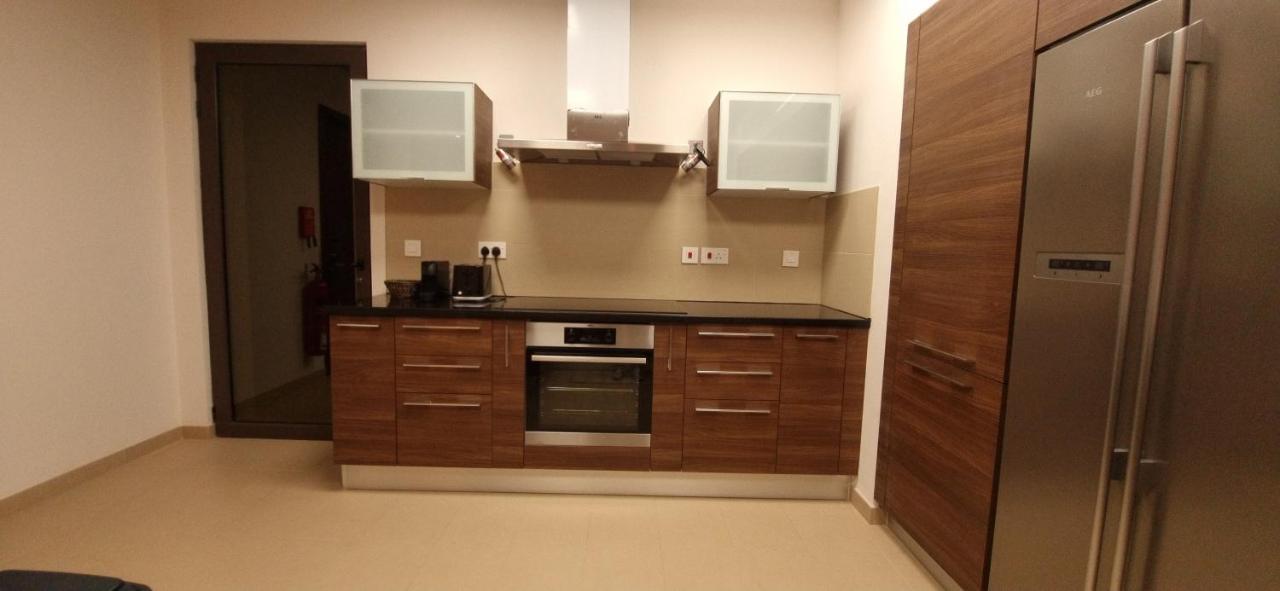 One 2Bhk Elegant Apartment In Muscat Bay 03 מראה חיצוני תמונה
